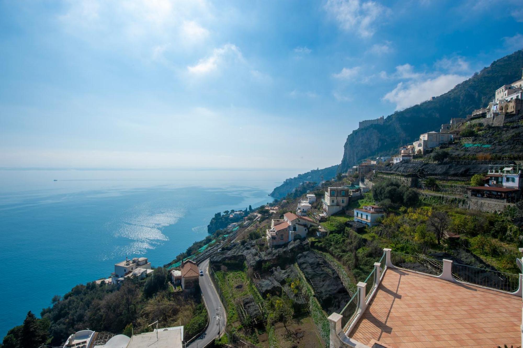 La Casa Accanto Amalfi Bagian luar foto